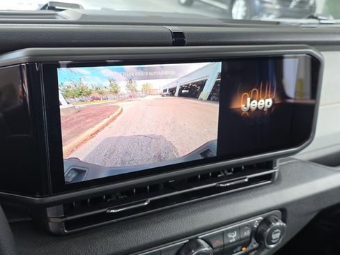 New 2026 Jeep Gladiator Sport image 13