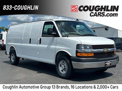 New 2025 Chevrolet Express 3500 Extended w/ Driver Convenience Package