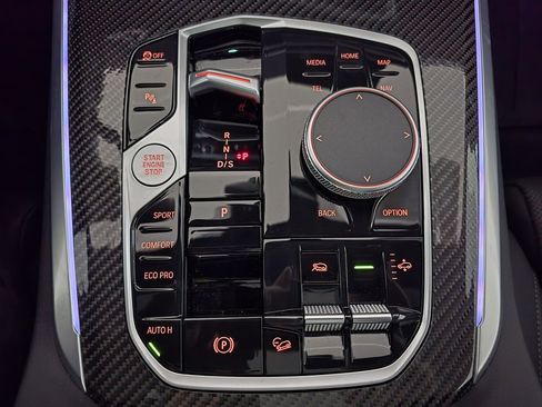 Used 2025 BMW X5 xDrive40i w/ M Sport Package image 20