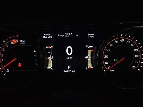 Used 2023 Jeep Wrangler Sahara image 23