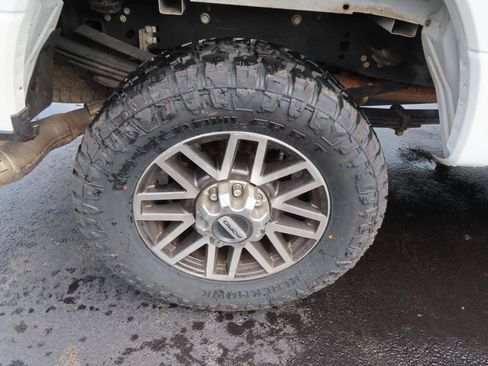 Used 2018 Ford F350 4x4 Crew Cab Super Duty image 22