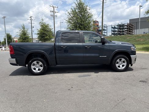 Used 2025 RAM 1500 Big Horn AWD/4WD image 10