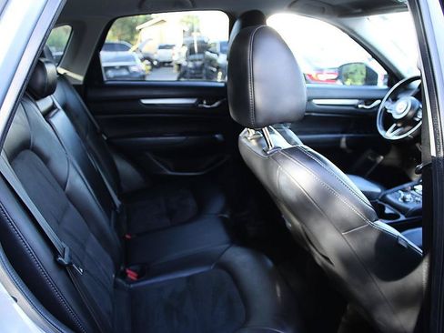 Used 2019 MAZDA CX-5 Touring FWD image 16