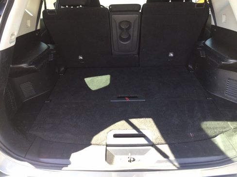 Used 2019 Nissan Rogue S AWD/4WD image 15