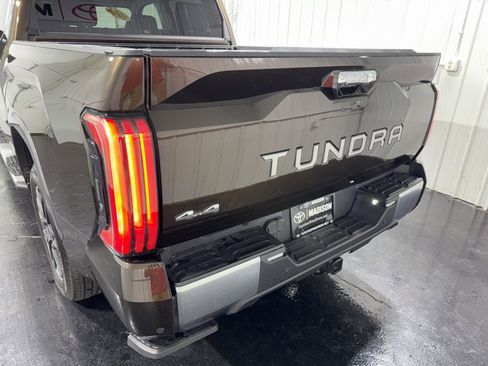 Used 2024 Toyota Tundra Limited AWD/4WD image 39