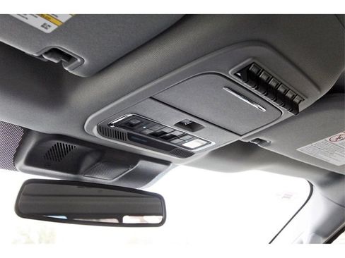 Used 2024 Ford F350 Lariat w/ Lariat Ultimate Package image 22