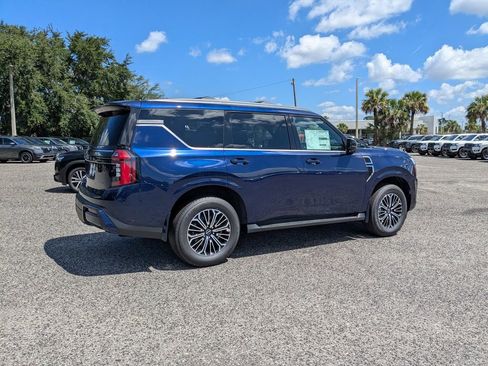 New 2025 Nissan Armada SL w/ Captain's Chari Seat Package image 3