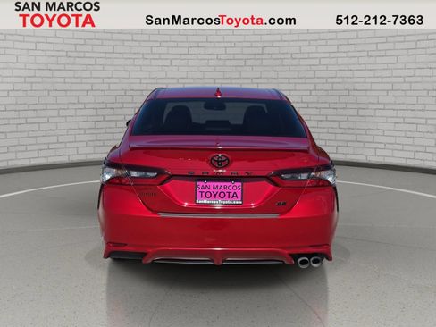 Used 2024 Toyota Camry SE w/ Convenience Package FWD image 7