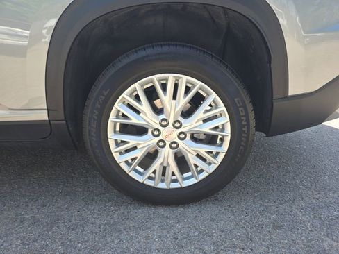 Used 2024 GMC Acadia Elevation image 33