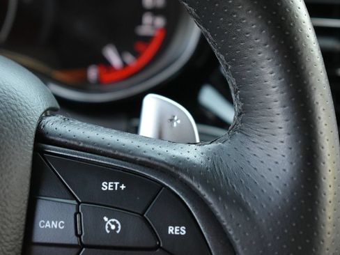 Used 2022 Dodge Durango R/T AWD/4WD image 21