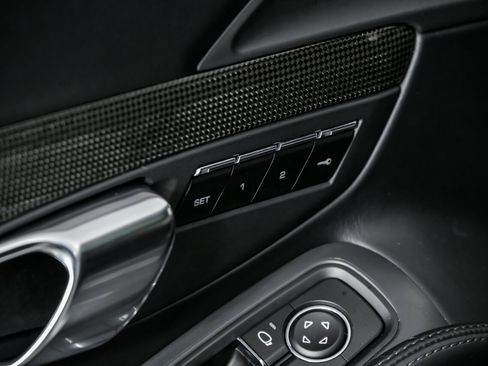 Used 2014 Porsche 911 4 Coupe image 18