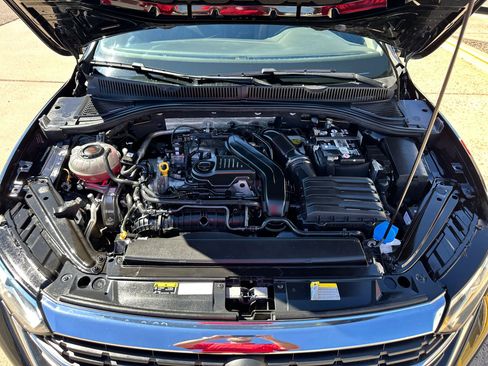 Used 2023 Volkswagen Jetta SE w/ Panoramic Sunroof Package image 46