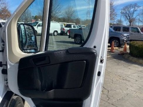 Used 2021 RAM ProMaster 1500 w/ Convenience Group image 19