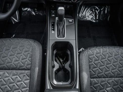 Used 2025 Nissan Kicks SV w/ Charging Package image 26