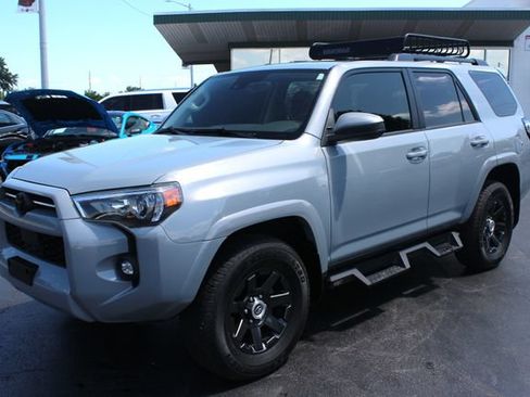 Used 2021 Toyota 4Runner Trail Special Edition AWD/4WD image 27