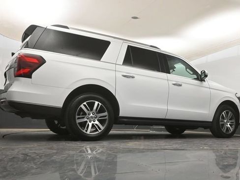 Used 2024 Ford Expedition Max Limited RWD image 16