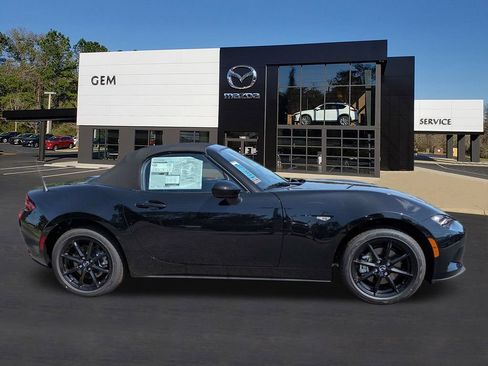 New 2026 MAZDA MX-5 Miata Sport w/ Interior Package RWD image 11
