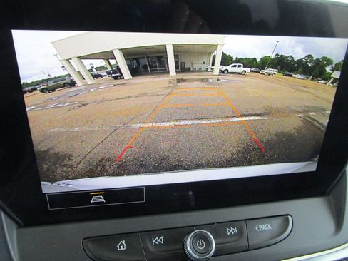 Used 2024 Chevrolet Blazer LT w/ Convenience Package FWD image 42