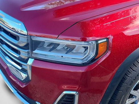 Used 2020 GMC Acadia SLT w/ Driver Alert Package II image 12