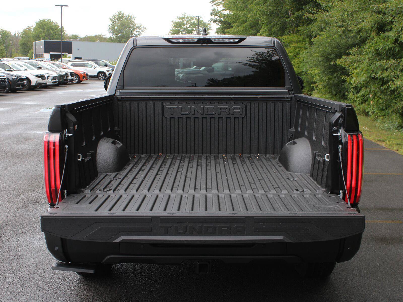 New 2026 Toyota Tundra Limited AWD/4WD image 7