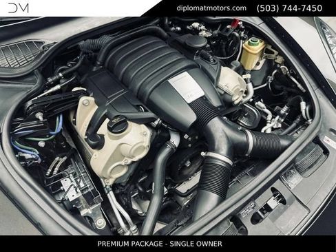 Used 2014 Porsche Panamera 4 AWD/4WD image 52