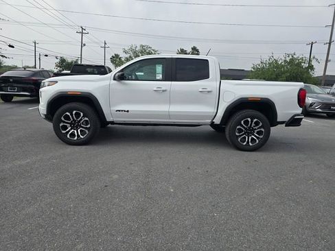 New 2026 GMC Canyon AT4 w/ Technology Plus Package AWD/4WD image 7