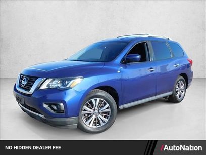 Used 2020 Nissan Pathfinder SV