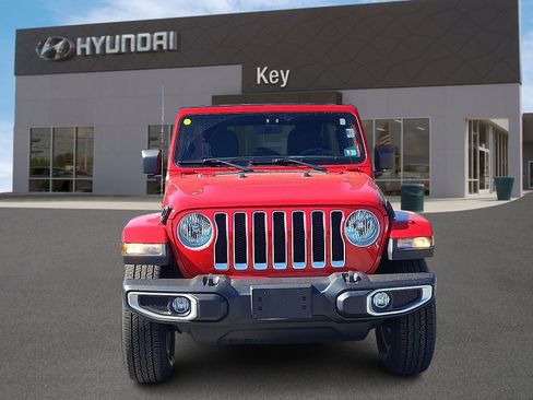 Used 2023 Jeep Wrangler Unlimited Sahara w/ Dual Top Group image 8