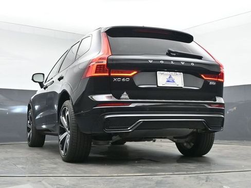 Used 2023 Volvo XC60 B5 Ultimate image 15