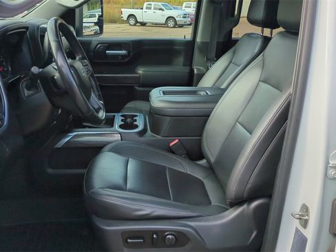 Used 2021 Chevrolet Silverado 2500 LTZ w/ LTZ Plus Package image 11