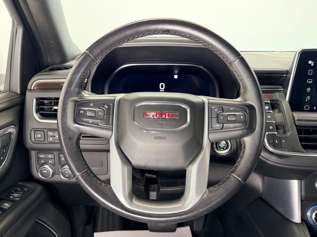 Used 2023 GMC Yukon SLE AWD/4WD image 16