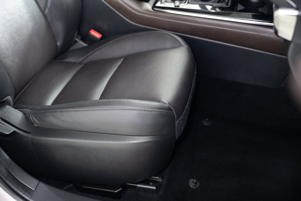 Used 2022 MAZDA CX-30 AWD 2.5 S w/ Premium Package image 23