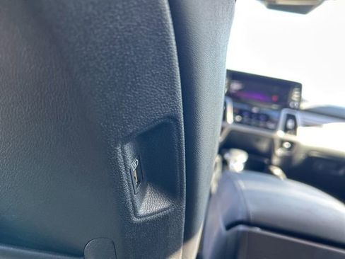 Used 2023 Kia Sorento X-Line EX image 44