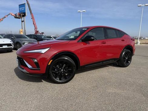 New 2026 Buick Envista Sport Touring image 2