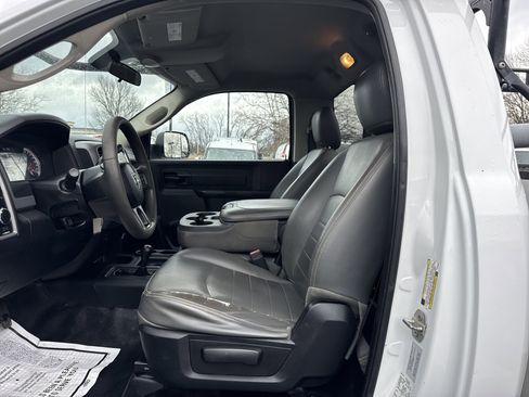 Used 2015 RAM 3500 Tradesman image 15