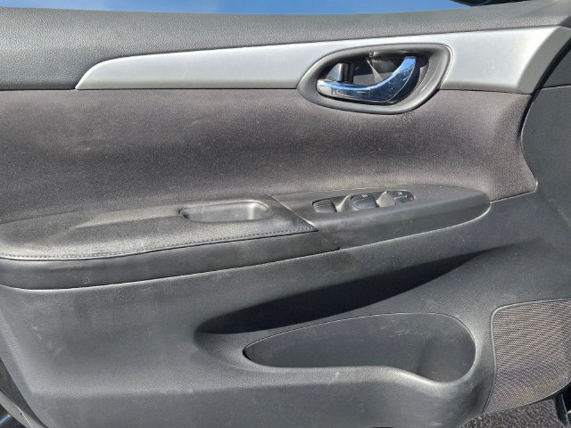 Used 2019 Nissan Sentra S FWD image 12
