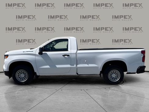 Used 2022 Chevrolet Silverado 1500 W/T w/ WT Value Package RWD image 2