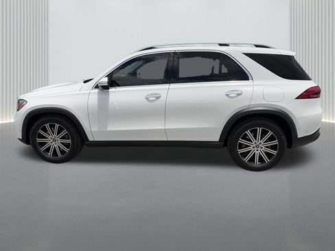 Used 2025 Mercedes-Benz GLE 450e 4MATIC image 7