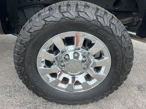 Used 2015 GMC Sierra 2500 Denali w/ Driver Alert Package AWD/4WD image 43