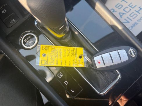 Used 2022 Nissan Kicks SV w/ Interior Electronics Package image 33