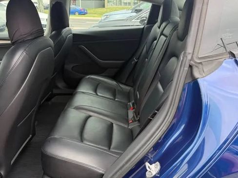 Used 2022 Tesla Model 3 RWD image 15