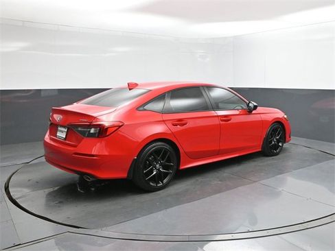 Used 2023 Honda Civic Sport image 11