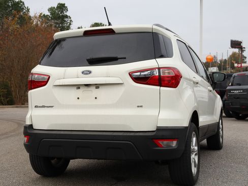 Used 2021 Ford EcoSport SE w/ SE Convenience Package image 3