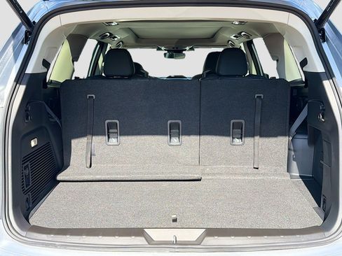 New 2026 Subaru Ascent Limited image 11