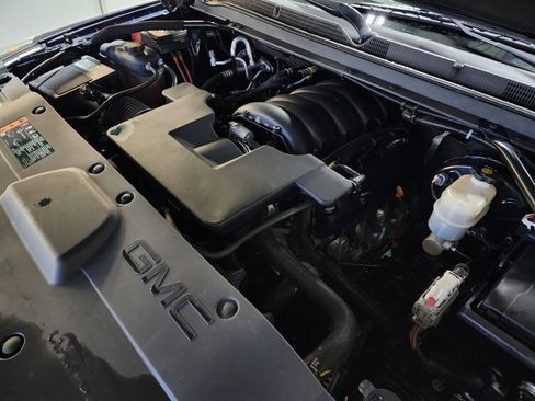 Used 2020 GMC Yukon XL Denali w/ Open Road Package image 49