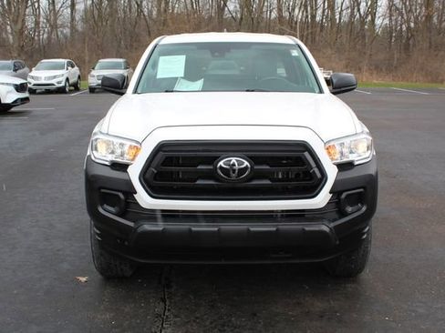Used 2023 Toyota Tacoma SR image 9