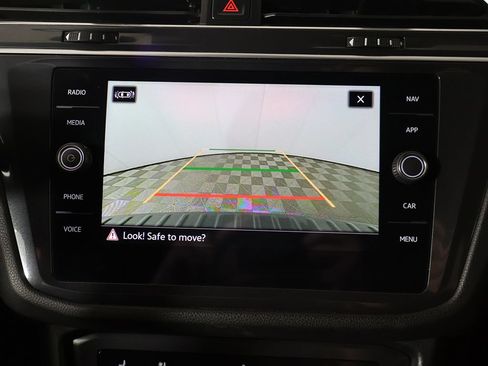 Used 2023 Volkswagen Tiguan SEL R-Line AWD/4WD image 46