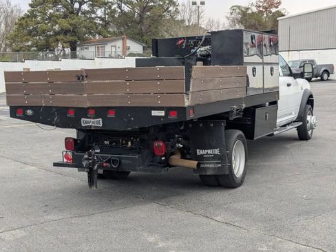 Used 2023 RAM 5500 Tradesman w/ Chrome Appearance Group image 7