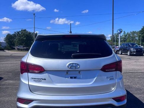 Used 2018 Hyundai Santa Fe Sport AWD/4WD image 9