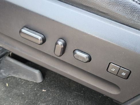 Used 2017 Ford Expedition EL Limited image 13